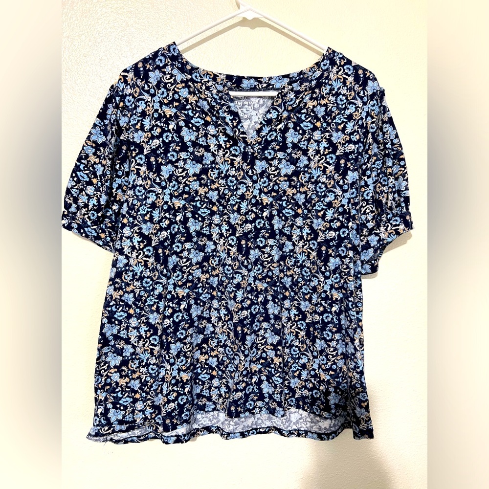 Multi colored blue blouse